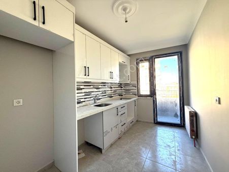 Satılık Çatı Dubleks Yenidoğanda 3+1 Merkezi Konumlu 145 M2 Yeni Bina