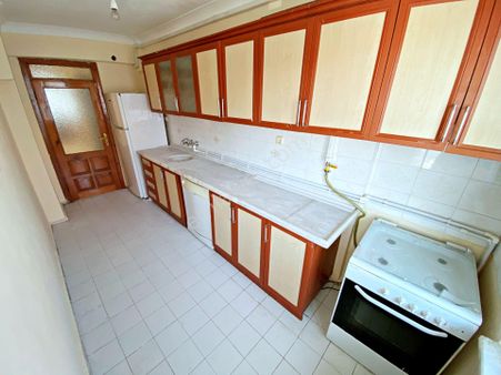 🌀gültaş Emlaktan Altınkumda Dr Sitesine Yakın Satılık 2+1 Ön Cephe Daire