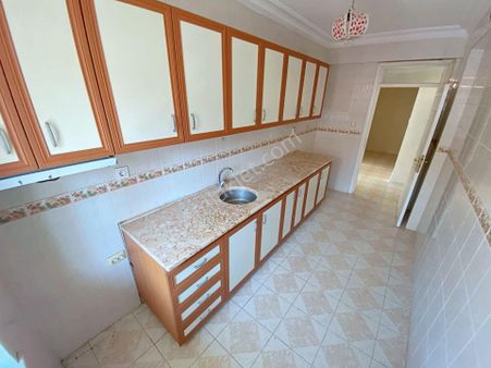 🌀gültaş Emlaktan Akçay İkizçayda Satılık 2+1 Ayrı Mutfaklı Geniş Ferah Daire