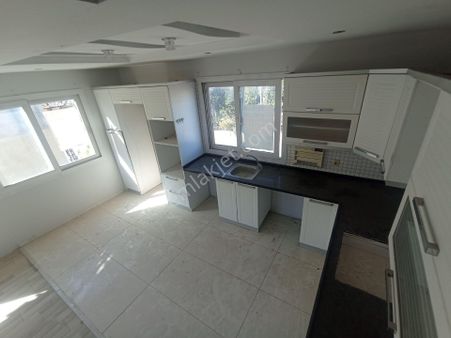 Satılık Kiralık Belediye Evl.blv Üstü 4 Katlı Müstakil Ev-dükkan