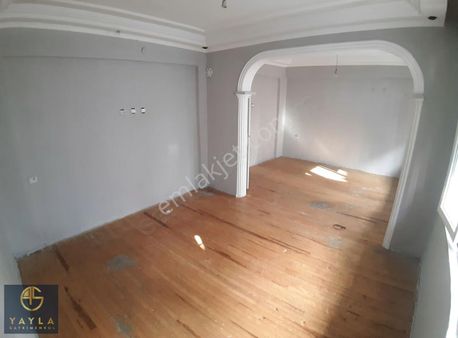 Yayla Gayrımenkul Fevzı Cakmakta Kıralık 2+1 Sobalı Daıre