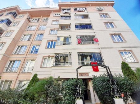 Beylikdüzü Yakuplu Da Metrobüse Yakın Site İçinde 2+1 Kiralık Daire Hasırcılar Avm Arkasında