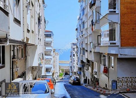 Belediye Evlerinde İçi Komple Yapılı 3+1 Satılık Daire