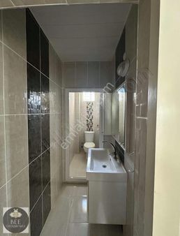 Bee Gayrimenkulden Geniş 3+1 Lüks Yapılı Doğalgazlı Kaçmaz Daire