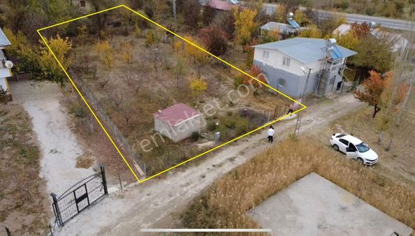 Zorlu'dan Niğde Çamardı Mah. Tek Tapu İnşaata Açık Arsa