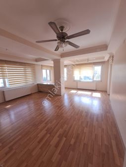 Re/max Advantage'den Fsm Bulvarında Satılık Daire