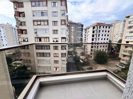 Erenköy Marmaraya Yakın 90 M² Net Kombili Balkonlu Ebeveyn Banyolu