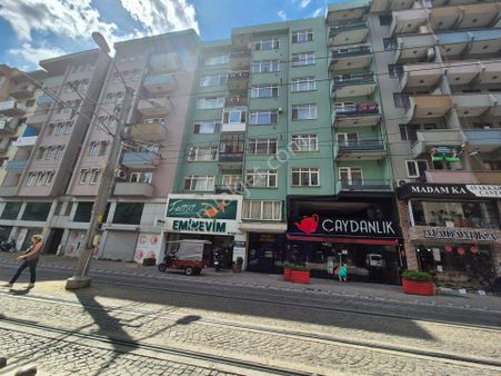 Eskidji'den İzmit Çarşı Merkez De Eşyalı Kiralık