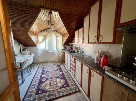 Denizli Merkez Gültepede 3+1geniş Kullanışlı Çatı Dairesi