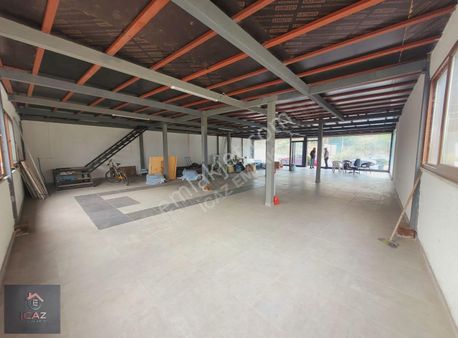 Çavuşbaşı Cumhuriyet Caddesinde Kiralık 180m² Prestijli Dükkân