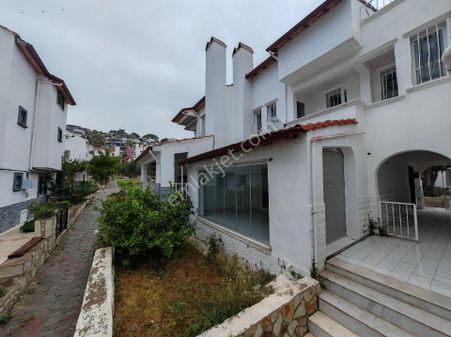 Kuşadasında Kelepir Satılık Yazlık