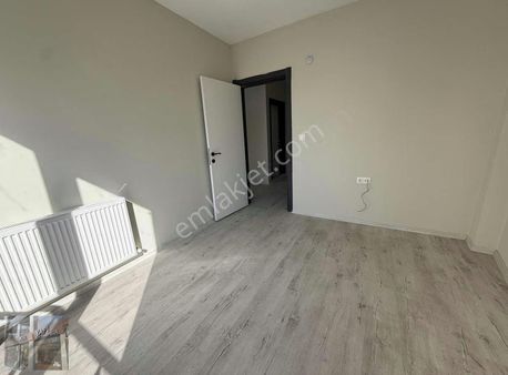 Ata Yapıdan Merkezde Kiralık 2+1 Sıfır Ticari Ofis