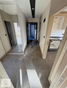 Varsak Demirel Karakol Arkası Lüx Yapım Katta Daire