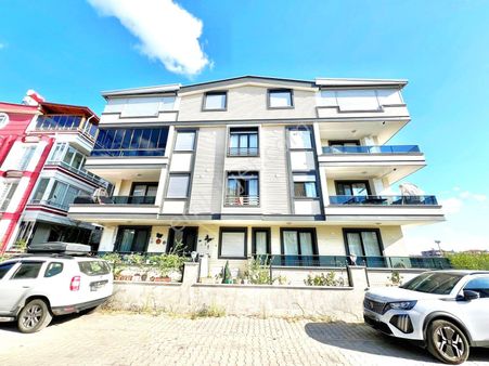 ✨aygül'den Akçay'da✨ 3 Yaşında Doğalgazlı Denize Çok Yakın Ara Kat Ebeveyn Banyolu 2+1 Satılık Daire