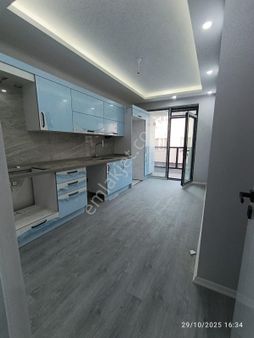 Çamlıca Mahallesinde Satılık 3+1 Daire