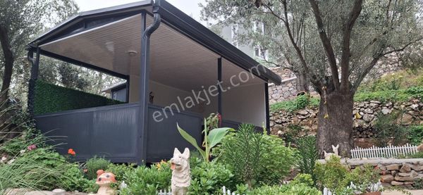 Kızılkeçili De Harika Hobi Bahçesi