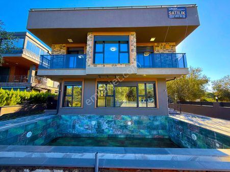 Tek Yetkili Umay Gayrimenkul'den Güre'de Satılık Müstakil Villa