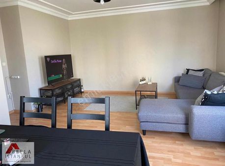 Elalmış Caddesine Cephe Balkonlu 2+1 Satılık Daire