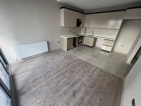 Kardelen Mah. Kapalı Otoparklı Site İçi 3+1 Satılık Daire