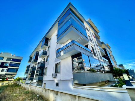 Berkay Demirel'den Altınkumda 4 Yaşında Teras Manzaralı 4+1