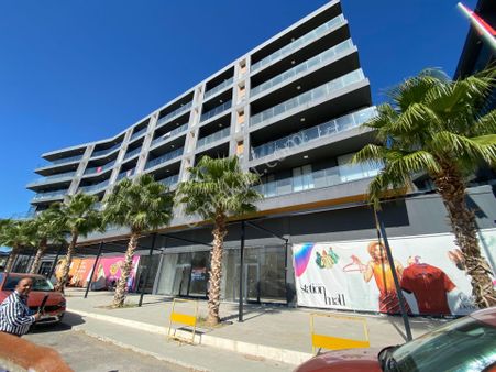 Alıağa Izban Yanı Sıfır Satılık 2 Cepheli Batarlı Dükkan