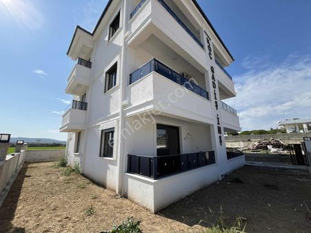 Bağdel Emlaktan Gömeç'te Oturuma Hazır Sıfır Satılık Daire