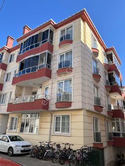 Bulut Yatırımdan 3+1 120 M² Merkezi Konumda Denize Yakın Daire