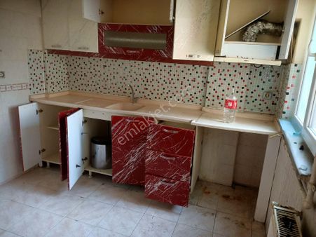 Baruthane Mah.de Kiralık 3+1 Daire 3.kat(arakat