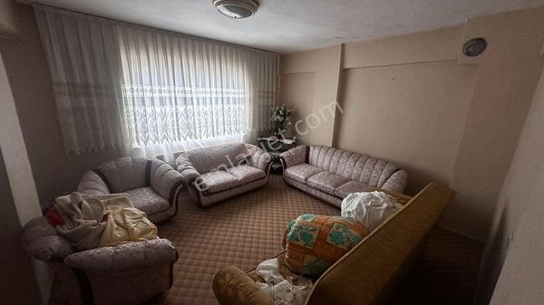 Dilşikar Mah Cadde Üzeri Asansörlü 2+1 Satılık Daire