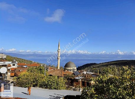 İznik Mustafalı Mah. Satılık Göl Manzaralı Köy Evi
