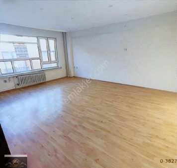 İndirim Kaçırılmaz Fırsat.sakarya 1.cd Çarşı Merkezi 2+1 105 M2