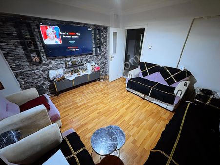 ꧁▇yılmaz'dan▇꧂cadde Üzerinde Kat Konumunda 3+1 Daire