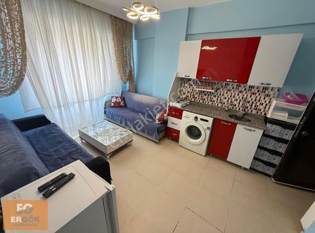 Gaziantep Üni. Yakınında Memur Binasında 1+1 Temiz Eşyalı Daire