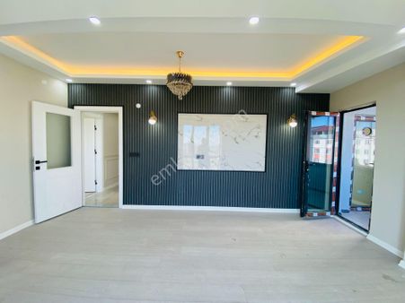 Güven'den Kapaklı'da Caddeye,okullara Yakın Ara Kat 2+1 Daire