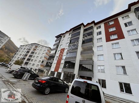 Çok Acil Satılık 2+1 130 M2 Sıfır Sitede Ferah Daire