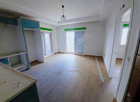 Ilıcada Sıfır 1.kat Ve 2.kat 1+1 Havuzlu Geniş Daireler