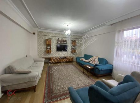 Clk'dan 75.yıl Mahallesinde 3+1 Satılık Köşe Villa