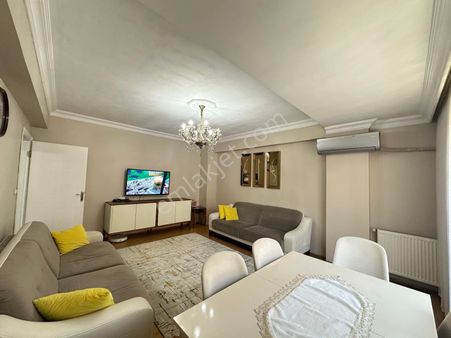 Şemsipaşada Harika Konumda Satılık 2+1 Arakat Daire