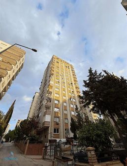 Yurt Mah.süleyman Demirel Yakını 4+1+a.mutfak Geniş Satılıkdaire