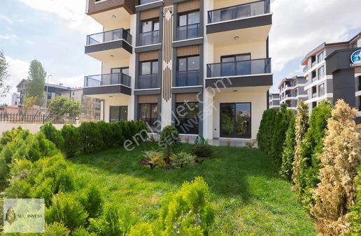 Seç İnvest'ten İncek'te Kiralık Kapalı Otoparklı 1+1 Daire