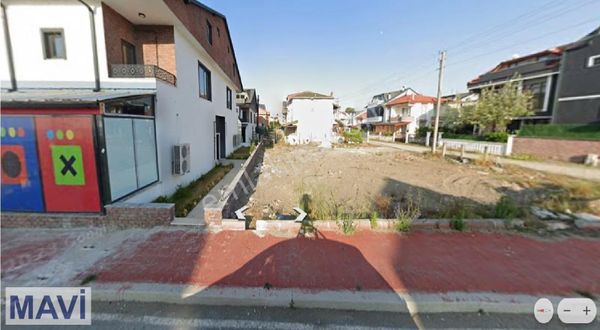 Remax Maviden Yalı Sahil Bölgesinde 224m2 Villa İmarlı Arsa