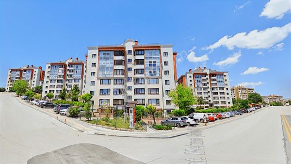 Eryaman Şehit Osman Avcı Mh. Kc Lale Evlerinde 3+1 Kiralık Daire