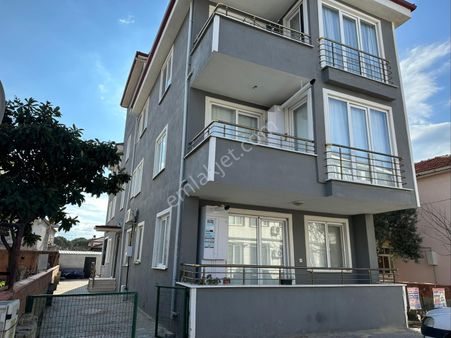 Merkezde 1+1 Kaliteli Kiracılı Ara Kat Geniş Ferah 1+1 Eşsiz Daire
