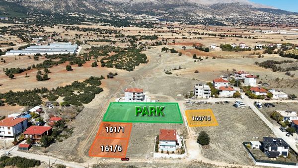 Elmalı Gökpınar'da Özkuravm Arkası 5 Kata İmarlı Köşe Parsel