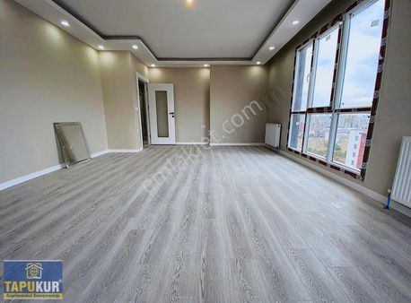 Bağlar Da İki Bloklu Site İçinde Satılık Daire 3+1 120m2