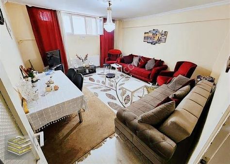 Ekipten Çiflikte Satılık 3+1 Bahçe Katı Daire 120 M2 Bahçeli