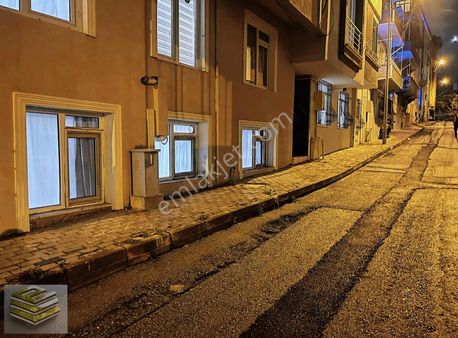 Ekipten Adalet Mahallesinde Satılık 2+1 Daire