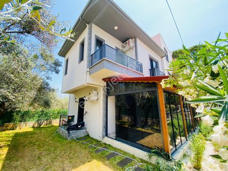Kerimden Küçükkuyu Satılık Sıfır Müstakil Yola 2dk Bahçeli Villa