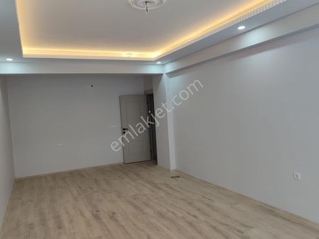 Sintaş Yapı Gayrimenkul’da Satılık 3 + 1 Daire