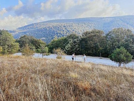 Akalanda Asflat Yola Cephe Köy Yerleşim Alında 3200m2 Tarla